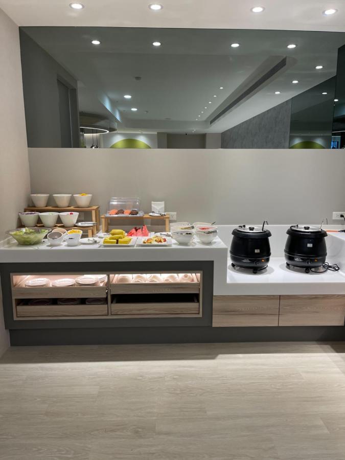 טאיפיי 台北碧瑤飯店 Hotel B מראה חיצוני תמונה