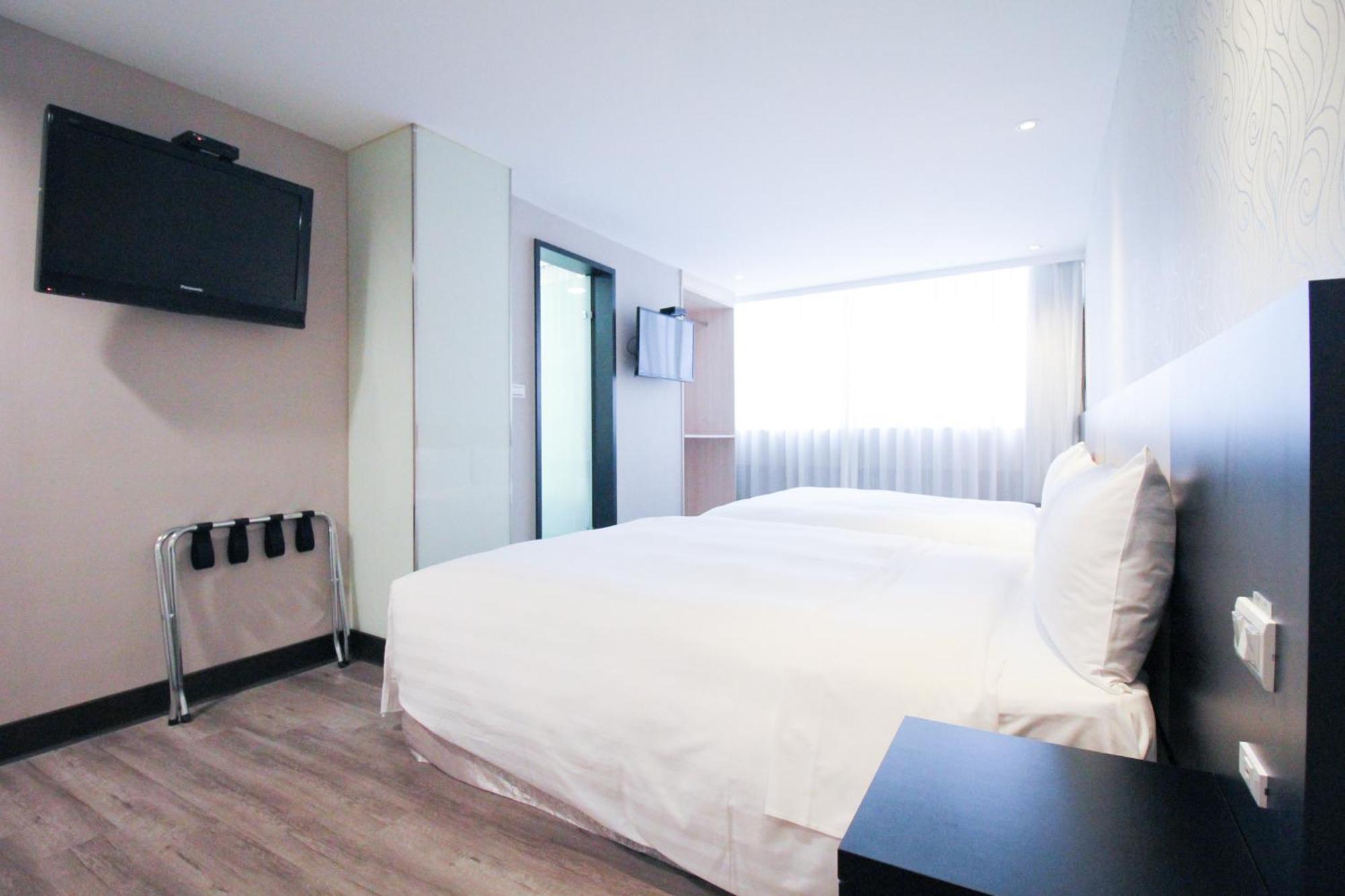 טאיפיי 台北碧瑤飯店 Hotel B מראה חיצוני תמונה