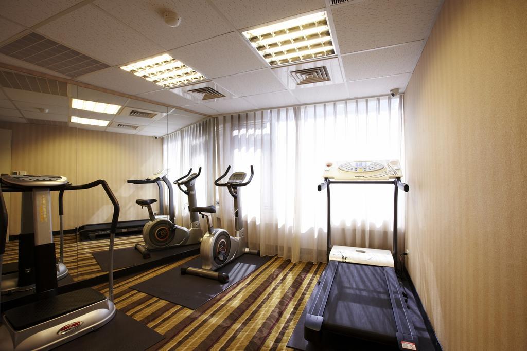 טאיפיי 台北碧瑤飯店 Hotel B מראה חיצוני תמונה