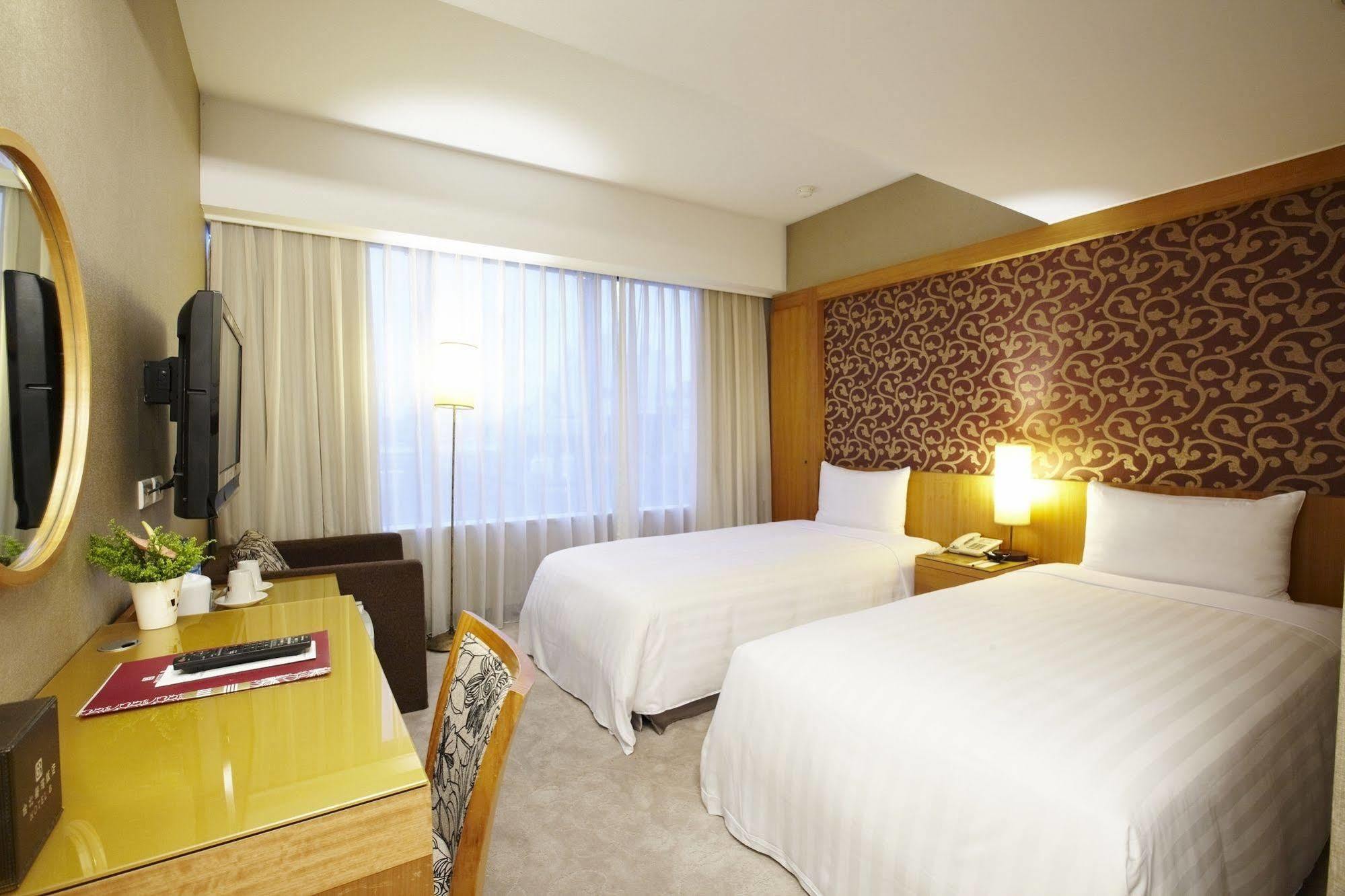טאיפיי 台北碧瑤飯店 Hotel B מראה חיצוני תמונה