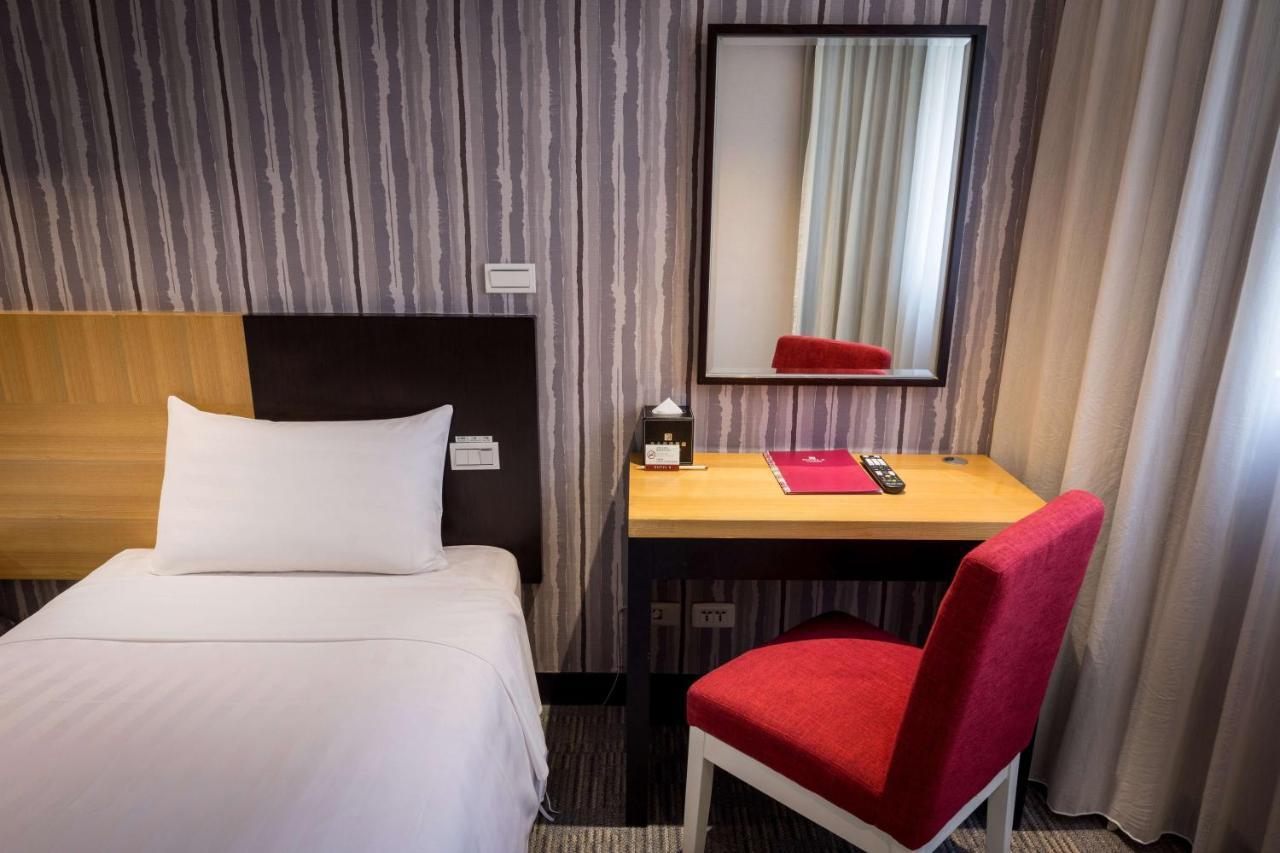 טאיפיי 台北碧瑤飯店 Hotel B מראה חיצוני תמונה