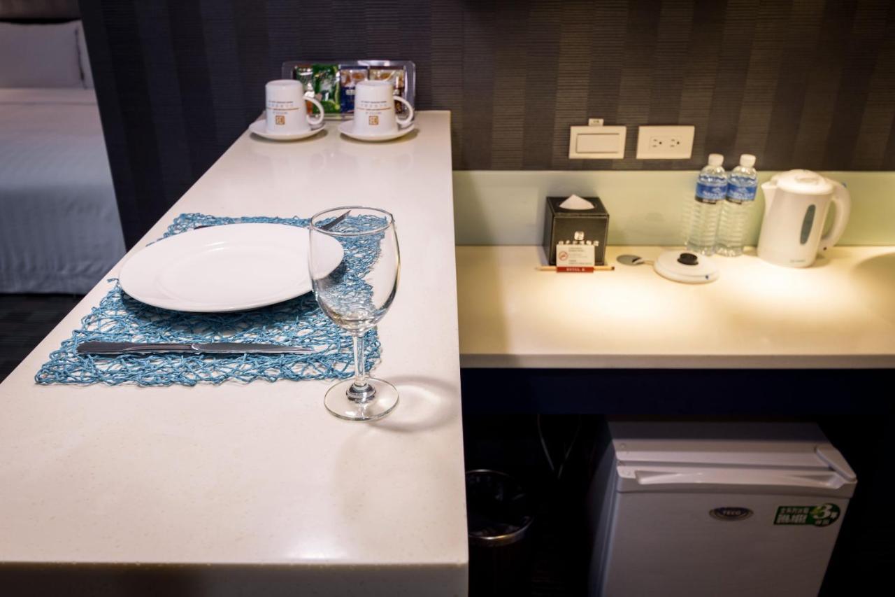 טאיפיי 台北碧瑤飯店 Hotel B מראה חיצוני תמונה